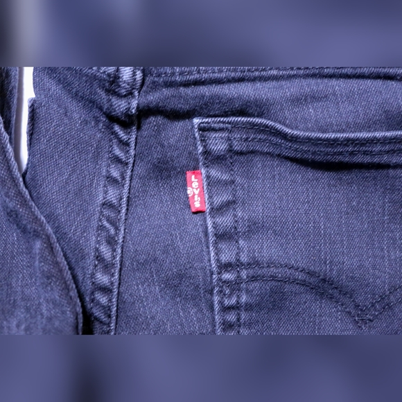 Levi's - Black Denim pants - size 32 - Picture 2 of 5
